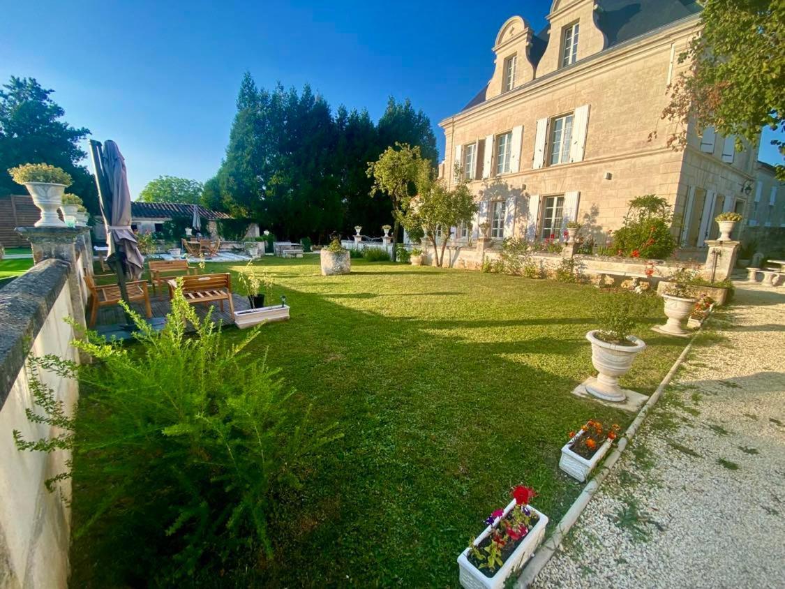 Le Grand Berger Chambres D'Hotes Angeac-Charente Exteriér fotografie